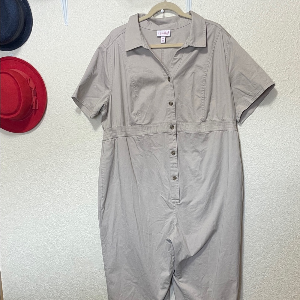 Isabel by Ingrid And Isabel Women's Tan Maternity Coveralls. NWOT. Size XXL.